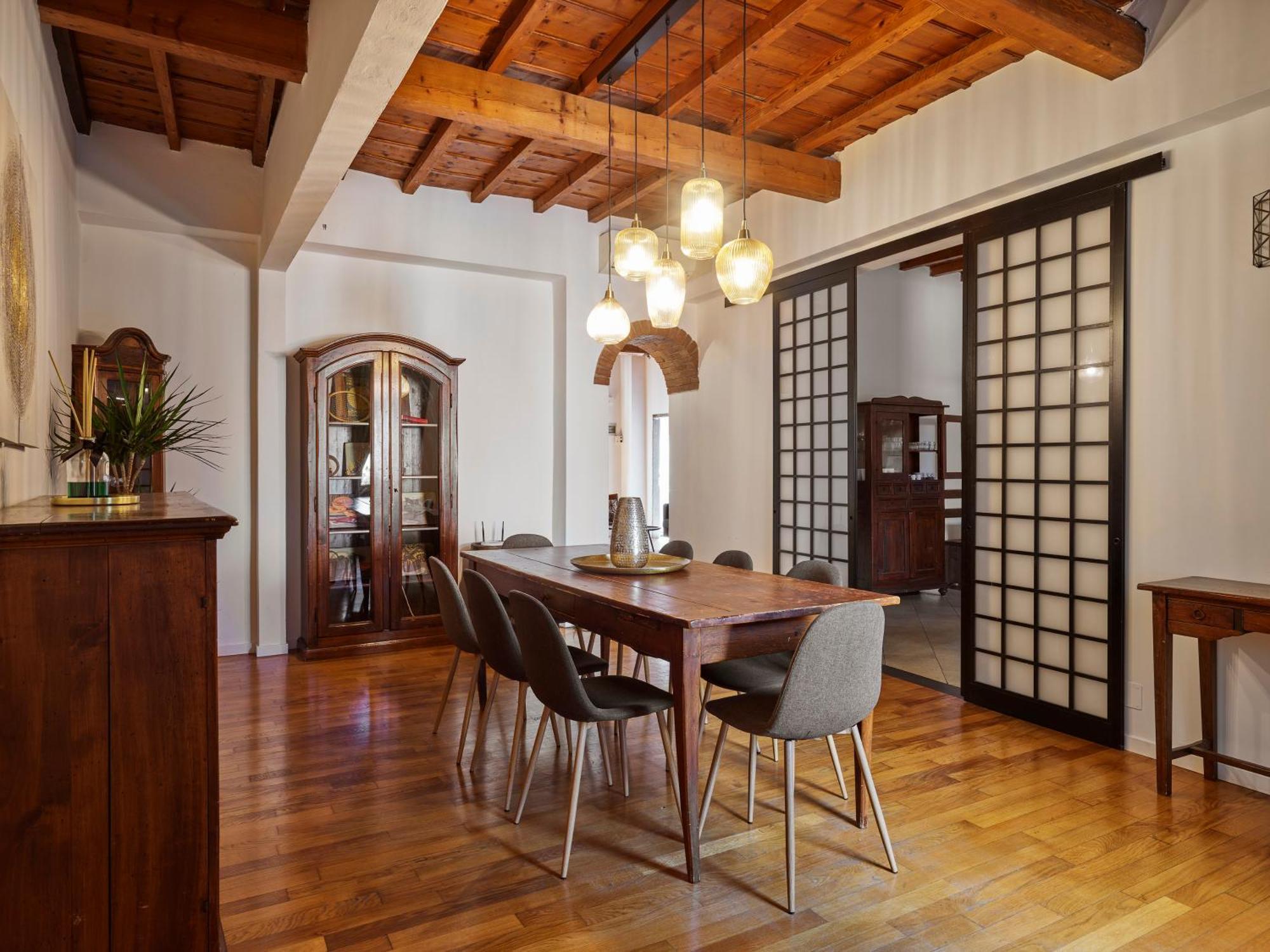 Best Location W/ Breathtaking Views Chic Palace Флоренция Экстерьер фото