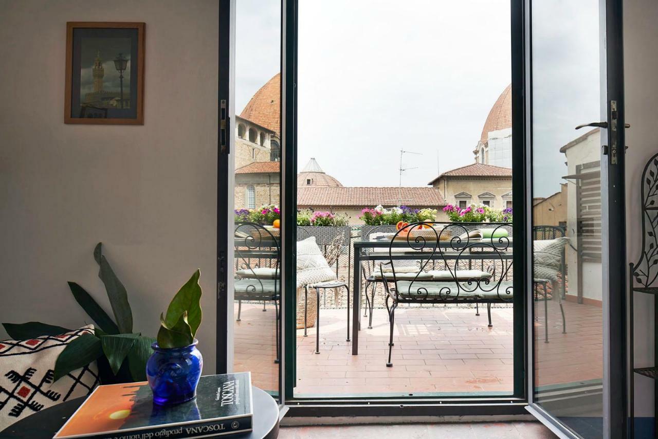 Best Location W/ Breathtaking Views Chic Palace Флоренция Экстерьер фото